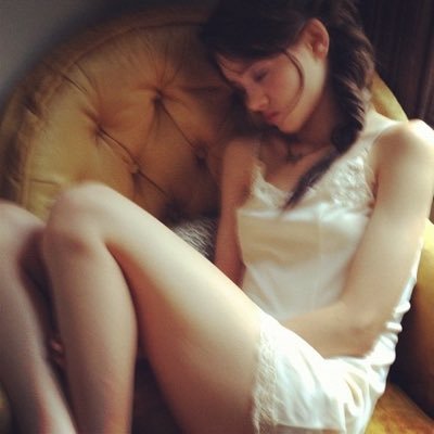 starvedmeri's profile picture. probably busy baking … cbmi 24 gbmi 14 ……… non shedtwt dni , pro-recov @merisless