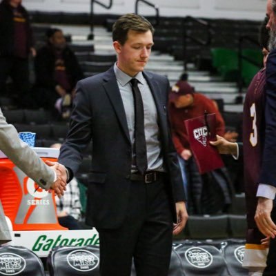 Bott_33's profile picture. @QUHawksMBB