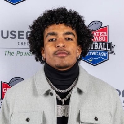 thedallastucker's profile picture. 6’3 255lbs Defensive Line (DL) | Chapin HS 2026’ 5A (El Paso, Texas) | 3.3 GPA | 4.89 40💨| Dual Sport 🏀 | 915-540-0594 | NCAA ID: 2504565024