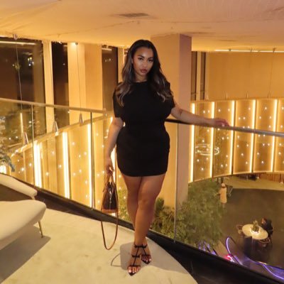 sadesofiaa's profile picture. @sadesofia1