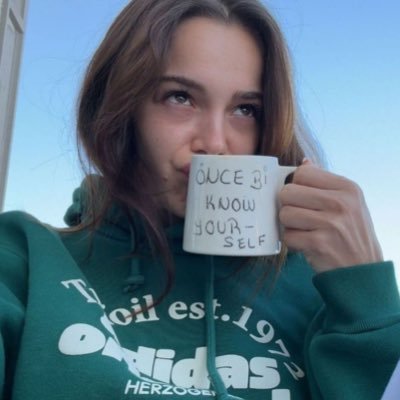 donmedunya's profile picture. bana hatıradır ateşin