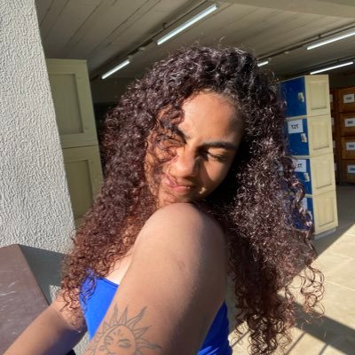 maiasiqueiraa's profile picture. i said i love the smiths