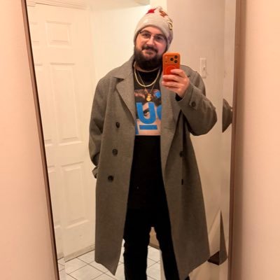 Chris726's profile picture. Twitch affiliate, Hala Madrid, Euro Champ, Warzone King