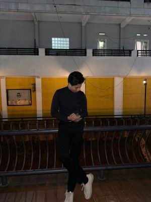 RIFQI133393's profile picture. 