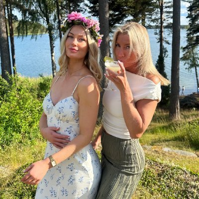 Emma52Jesse's profile picture. Keep smiling 😊| stay graceful | my heart is warmer than my smile | free, independent, brave💕