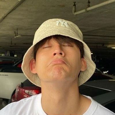 ferkanaaaw's profile picture. ┈── ೄྀ࿐ ˊˎ me and all my fav♡