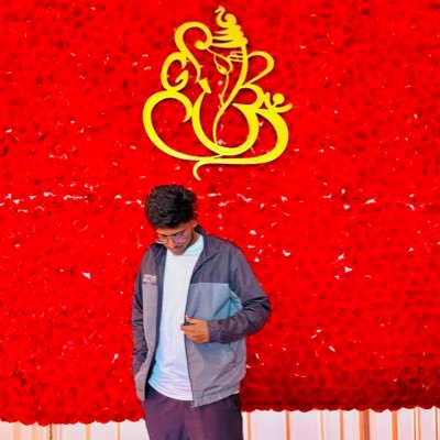 Its_me_Dhilip's profile picture. IGnore the Negativity 😎 (NEUTRAL 😐)
