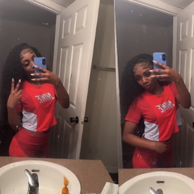 nynyy_galoreee's profile picture. 