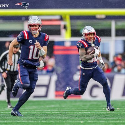 bostonsports_0's profile picture. RED SOX, PATS, CELTICS #Drakmaye #dirtywater #OregonDucks #Jaysontatum #Garretcrochet #bleedgreen