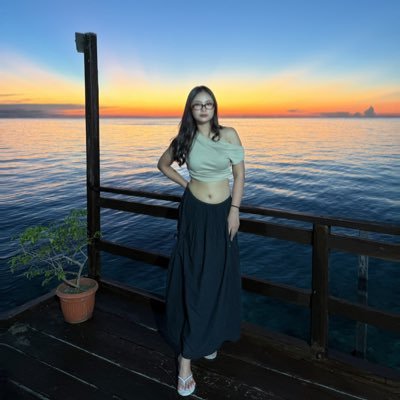 xxxtratttop's profile picture. 