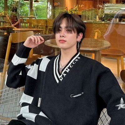 ClarissyaKim's profile picture. jasper  💎

Santa pongsapak🗝️