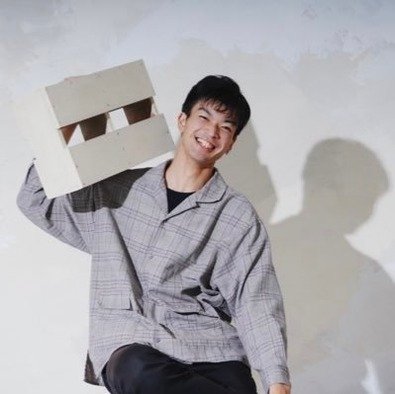 hugom32's profile picture. 