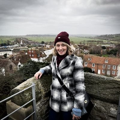 RachelBuk's profile picture. Runner, writer, actor, geek.
Blog⬇️ Running PBs 5k 19.56, 10k 42.47, 10 mile 1.13, Half Marathon 1.37, Marathon 3.44.55