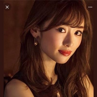 luvelyka's profile picture. 