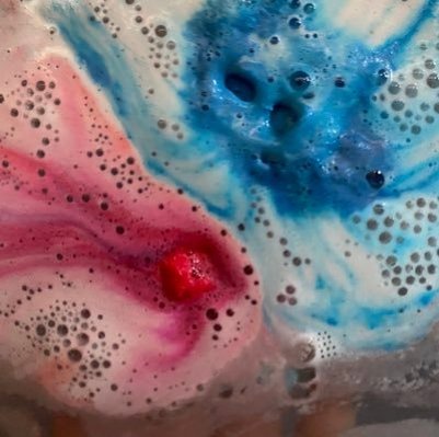 suewen1's profile picture. 