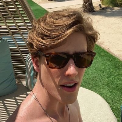 daringtheking's profile picture. ⠀⠀⠀#1 no Encantados Awards 2025 🏆 | Servindo beleza ao mundo desde que nasci