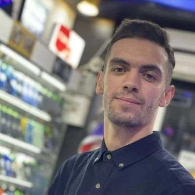 MomoIsco2's profile picture. 