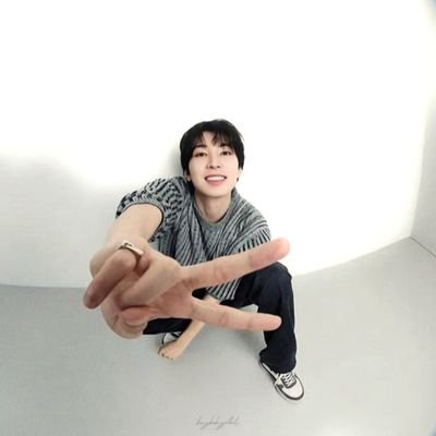 jwwroll's profile picture. ꒰ wonwoo’s 🌻 | ‘til the last say the name ꒱ ༘♡