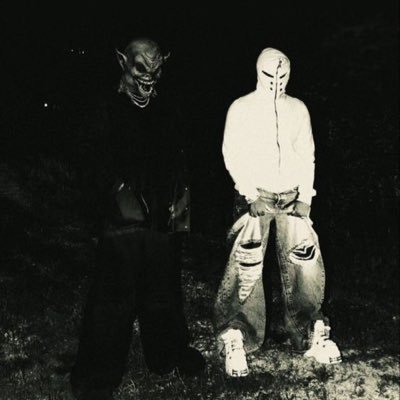 NotVexumi's profile picture. 𝔇𝔢𝔞𝔱𝔥 𝔅𝔢𝔣𝔬𝔯𝔢 𝔇𝔦𝔰𝔥𝔬𝔫𝔬𝔯 | not impersonating anyone | streamer clips ✯ drama ✯ internet moments