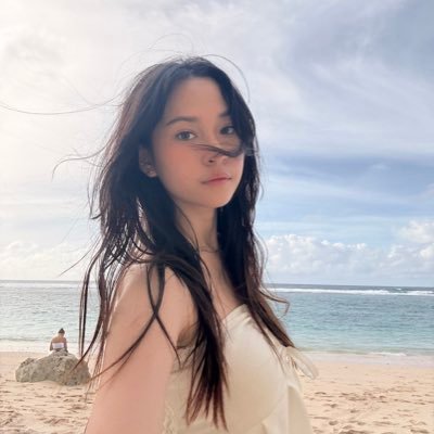 anggianiraissa's profile picture. Kepada YTH,