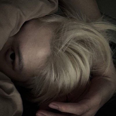 sluticj's profile picture. 