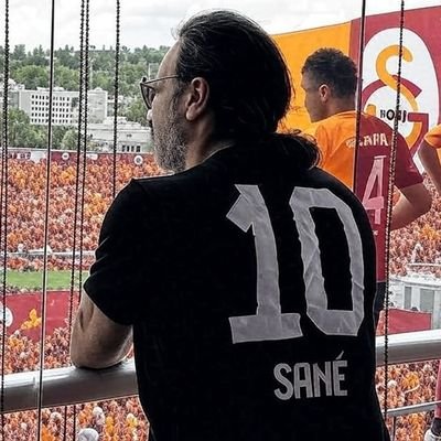 Firestartero's profile picture. Fotoğrafçı, rehber , Portekizce - Türkçe çevirmen ve iyi bir GALATASARAYLI 🧡❤️🦁