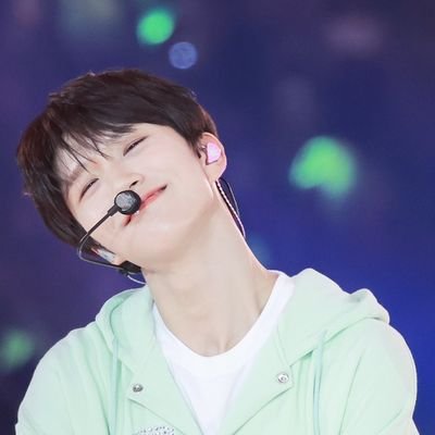 bboms_s's profile picture. 