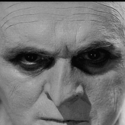 VivaEl7_ARTE's profile picture. Perdón, estoy viendo peli, luego hablamos😉 Cine lo primero. Fotografía, música, lectura y pintura, también. Perdón también por las chorradas que digo a veces😂