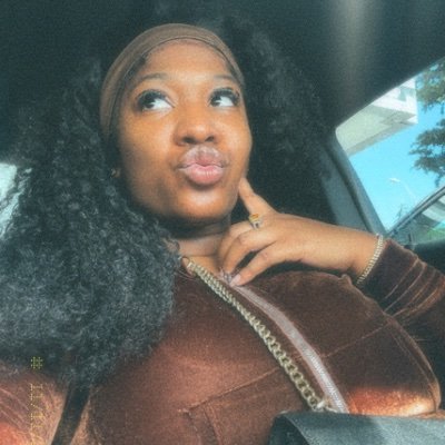 adrisynaii's profile picture. The muse and her gallery of rants 🫦✨ business page @SynaiiGlamsllc