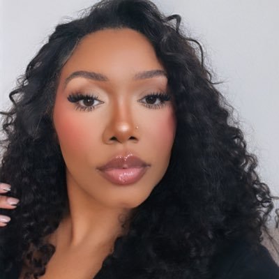 _xolamlamxo's profile picture. IG: Tali.ya__ #blackwomanintech