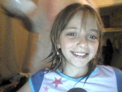 My favorite actress and singer is Miranda Cosgrove.