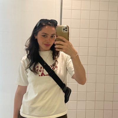 mariafsantillan's profile picture. :)