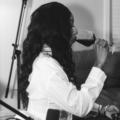 Goddess_royale3's profile picture. Private massage therapist and premium content creator🚘/meetup 📍 ☎️ FaceTime 💦 Dropbox 📦 chime Zelle works for me 💰for booking