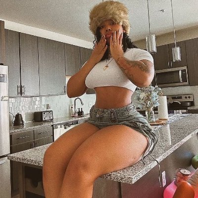 lia_linzy52315's profile picture. It's what it's