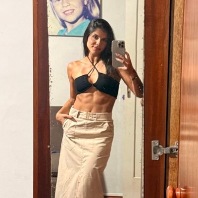 anitasiq's profile picture. 