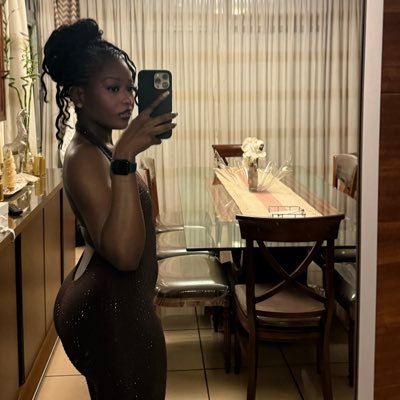 AnneK_Adou's profile picture. 🦋