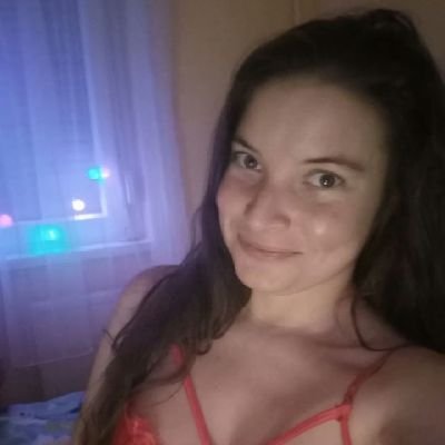 LaroseAnne3's profile picture. Cc 😚, dispo pour réaliser des fantasmes 🥶🥵 sans hésitation ni prise de tête ☺️ Zangi : 6205173185;  Teams annelarose63@gmail.com ;  Teleguard: T6J8TKJP4