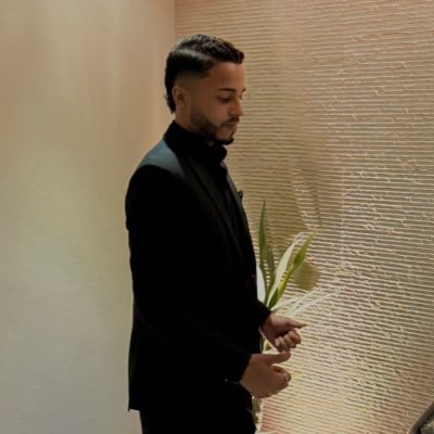 jeremyjamesss_'s profile picture. B.S biology🧬 | 24 | vball | cáncer |