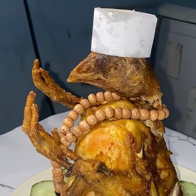 alifahfatinahh's profile picture. (hopeless) romantic