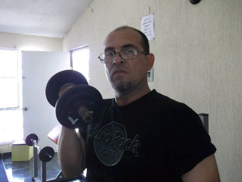 Me gusta la información interesante y actual  a veces soy un (bad boy)