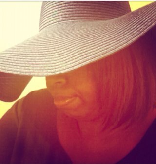 southsidegrl's profile picture. I am a shopaholic, a good daughter and friend. Just trying to make it in this crazy world!!