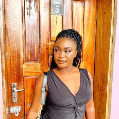 April10hun's profile picture. Faith transcends fear🥺