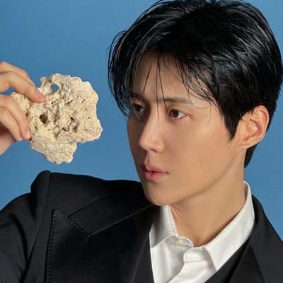 ae_xoxe's profile picture. 