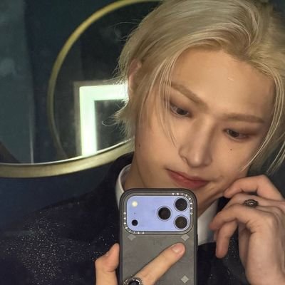 byyoming's profile picture. i don't fkn play about atz n svt 😤💗                                                  
https://t.co/pi19THIAqr