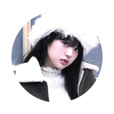 axvene's profile picture. ☆ breaking news: ꒰ !! ꒱ 여기 좋은 것들 🦴 about to brighten up your blithesome day 🎀 with my dreamy apps. ♡ ͟  %🧾