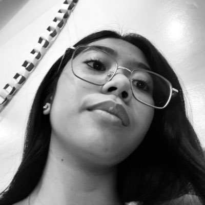 mapagpalayaw's profile picture. 💌 like the sun in the winters