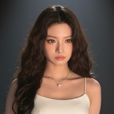 lavieenpie's profile picture. Let the blue sky meet the blue sea.