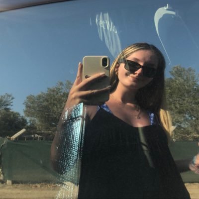 silaylaylalay's profile picture. 