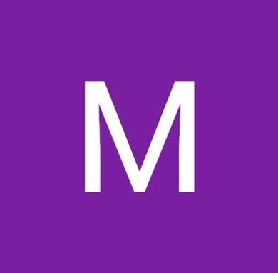 rebeca1221's profile picture. 