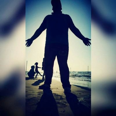 Vakhon2551's profile picture. ما خود شکسته ایم
چه باشد شکست ما۰۰۰